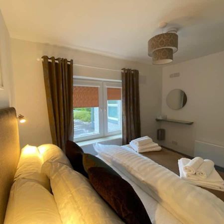 Location Location - Gorgeous 3 Bed Apartment In 基拉尼 外观 照片